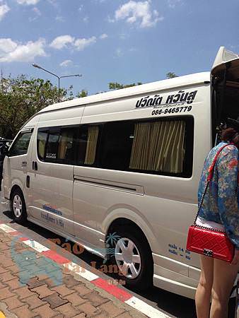 IMG_3918 copy.jpg