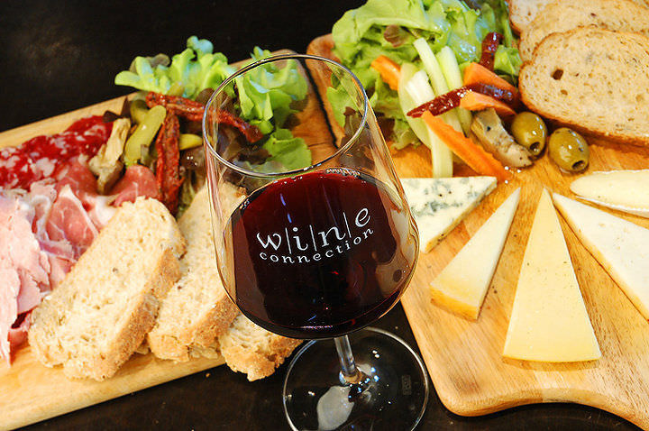 Wine 2.jpg
