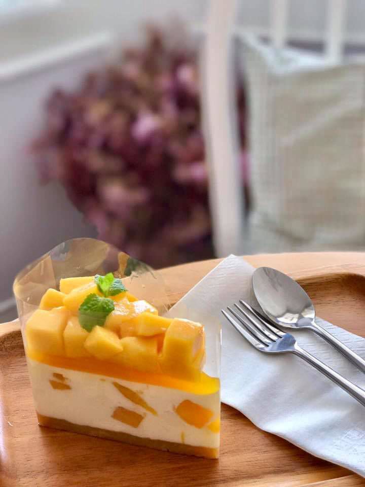 Mango Cake.jpg