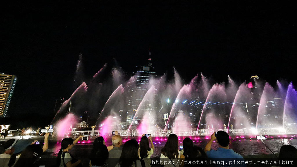 公主號@ iconSiam pier,搭船前還可以順便看水舞_200302_0019.jpg