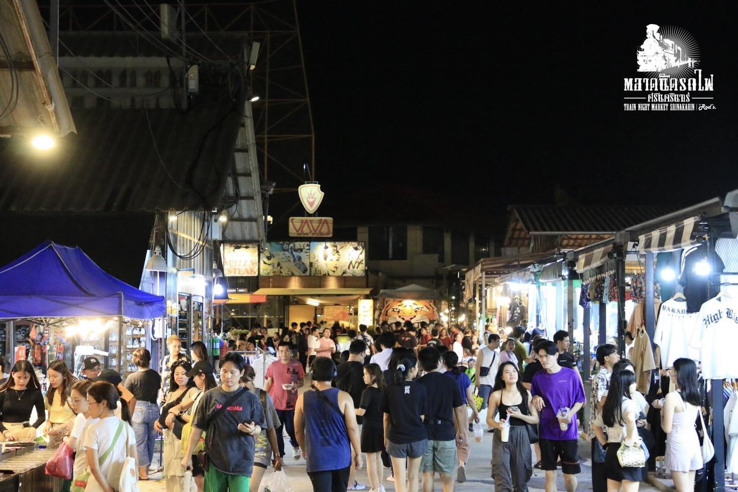 席娜卡琳火車鐵道夜市
