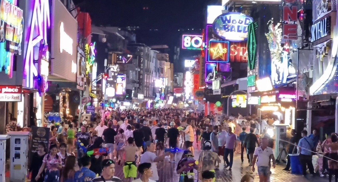 2026泰國潑水節電音派對、LGBTQ+ 派對全攻略 - 第8張圖 2026泰國潑水節電音派對、LGBTQ+ 派對全攻略