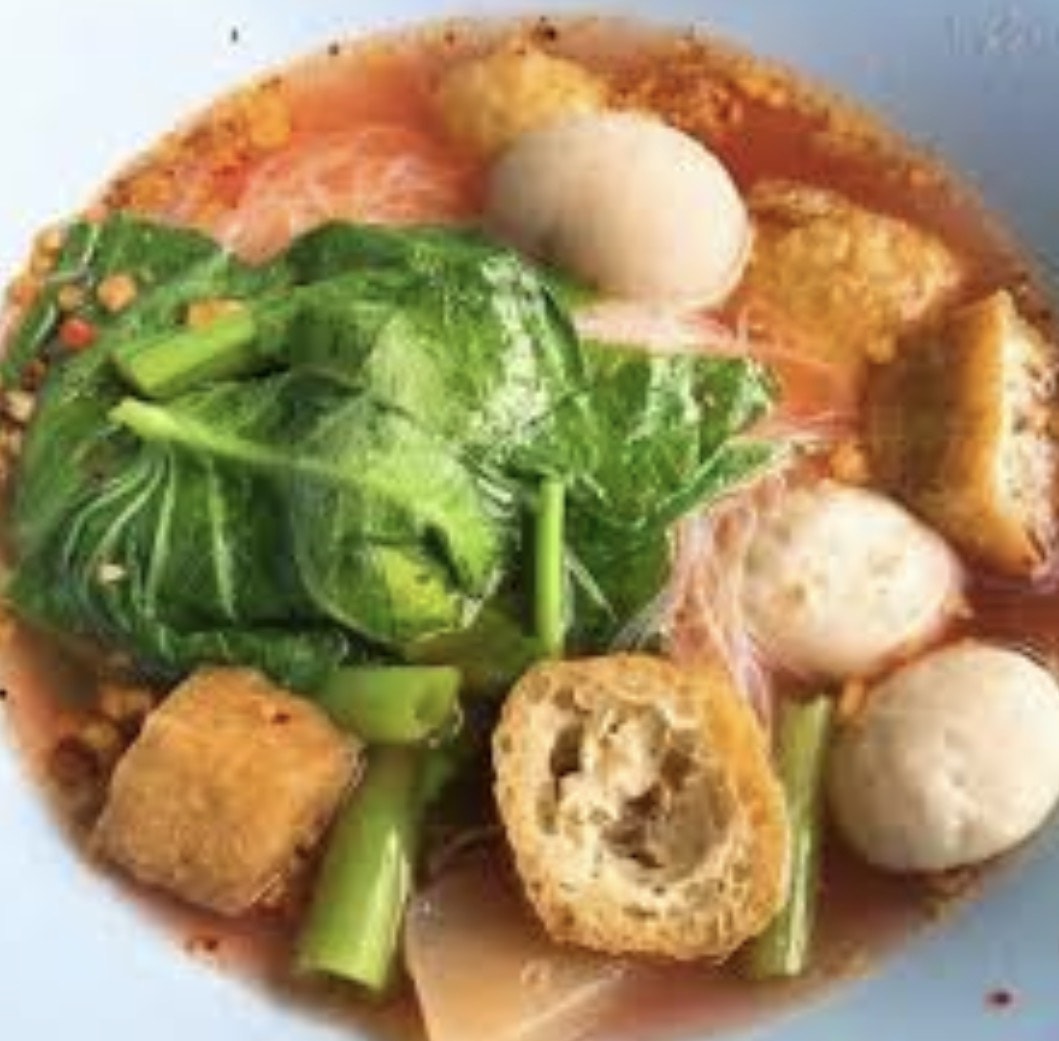 朱拉隆功（班塔通路）排隊美食、米其林小吃推薦 2026總整理